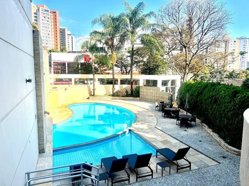 Apartamento à venda com 4 quartos, 145m² - Foto 24