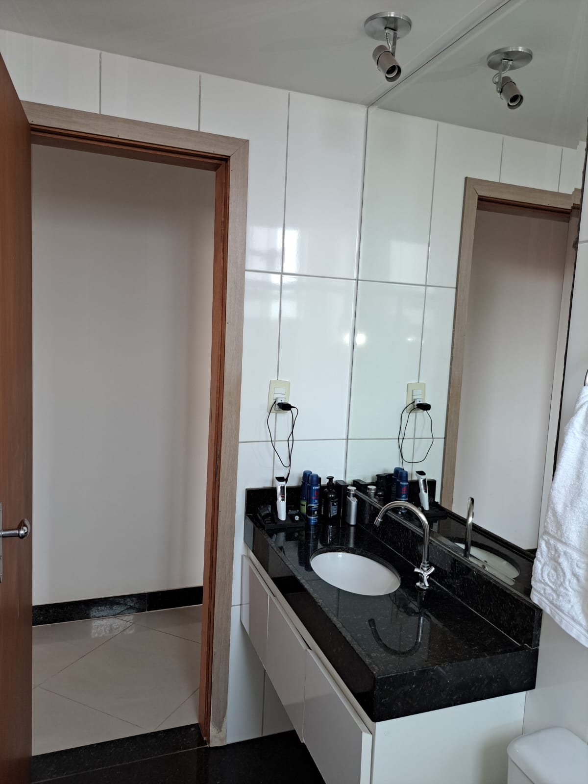 Apartamento à venda com 3 quartos, 96m² - Foto 19