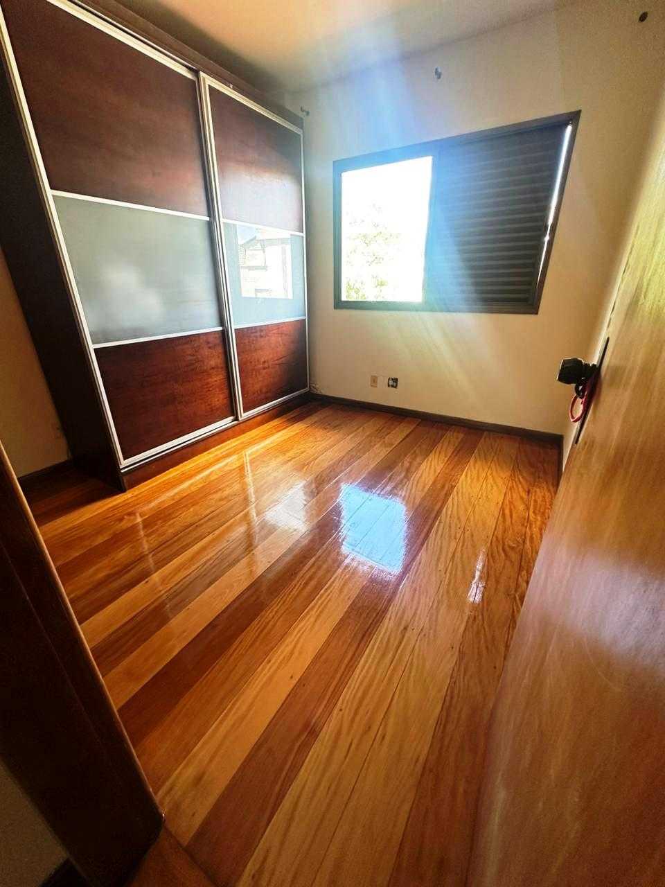 Apartamento à venda com 4 quartos, 142m² - Foto 10