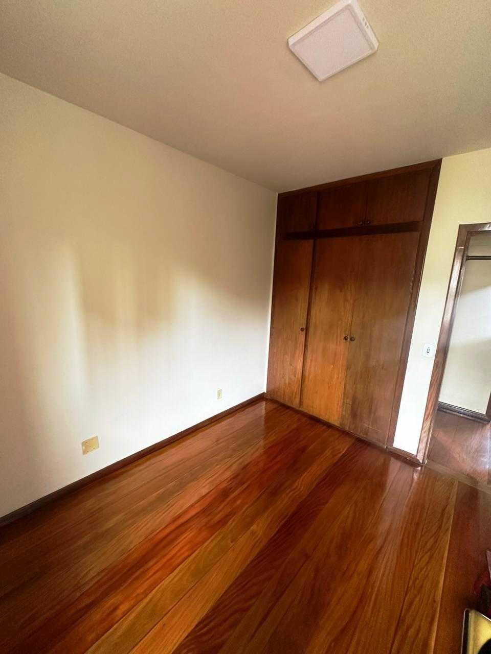 Apartamento à venda com 4 quartos, 142m² - Foto 8