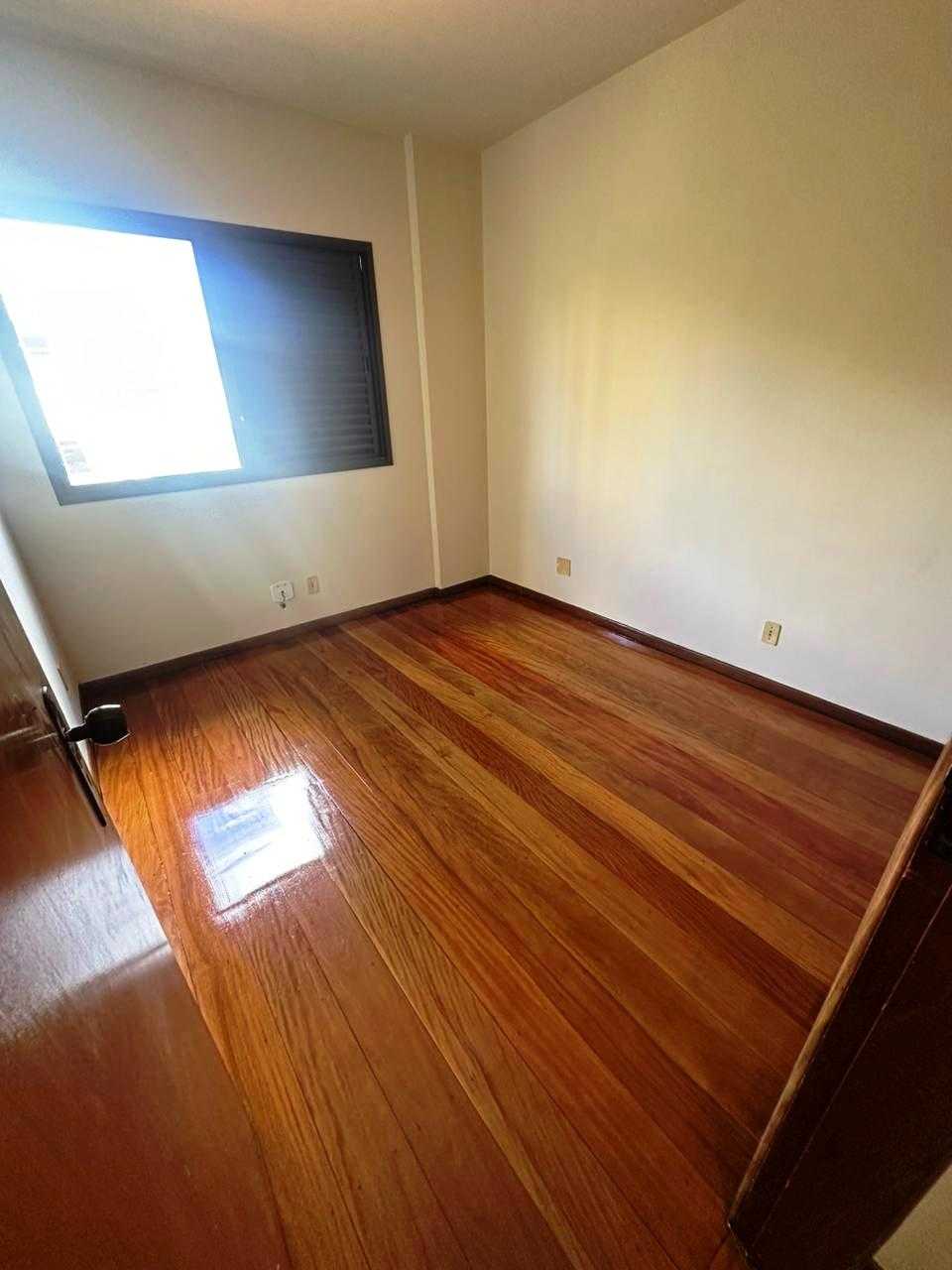 Apartamento à venda com 4 quartos, 142m² - Foto 12