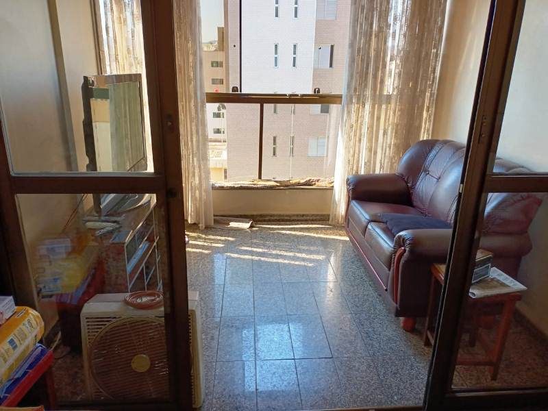 Apartamento à venda com 4 quartos, 142m² - Foto 3