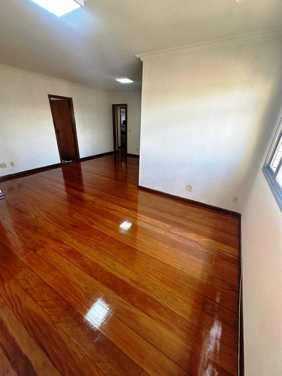 Apartamento à venda com 4 quartos, 142m² - Foto 7