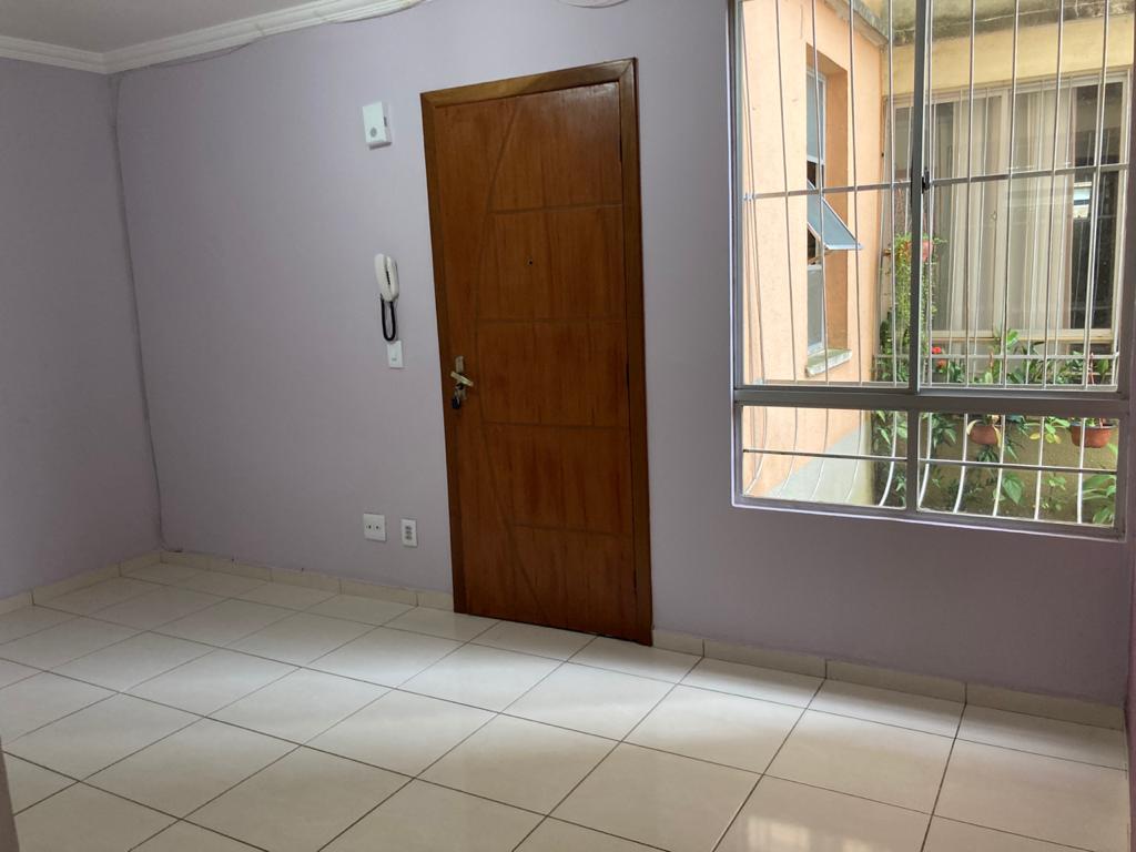 Apartamento à venda com 2 quartos, 45m² - Foto 2