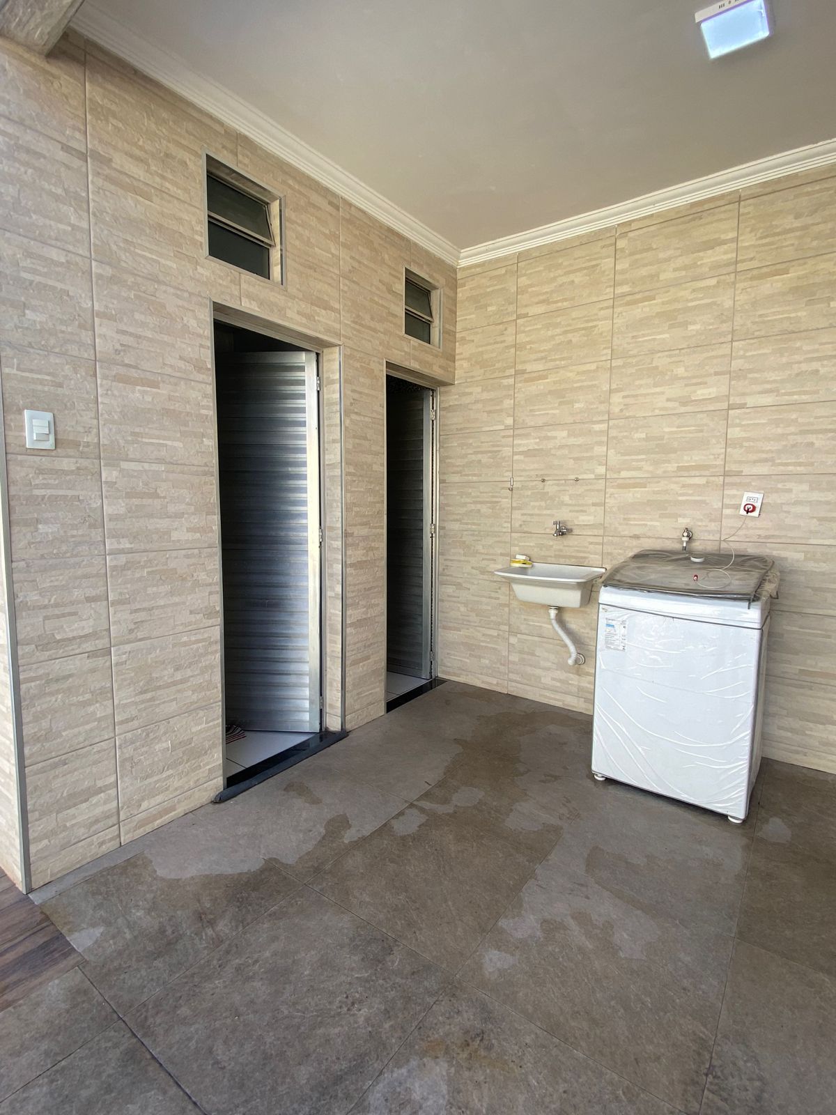 Casa à venda com 3 quartos, 200m² - Foto 15