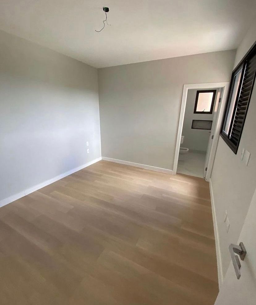 Apartamento à venda com 4 quartos, 180m² - Foto 6