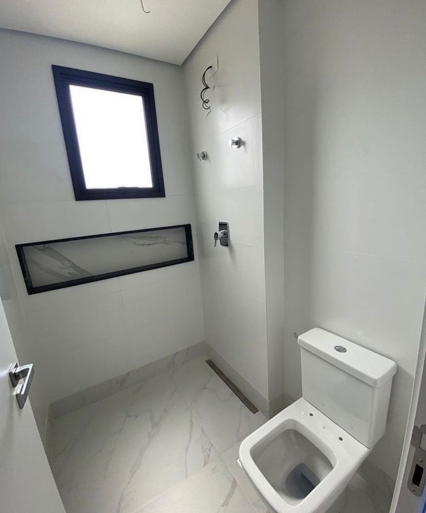 Apartamento à venda com 4 quartos, 180m² - Foto 9