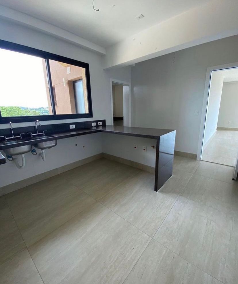 Apartamento à venda com 4 quartos, 180m² - Foto 3