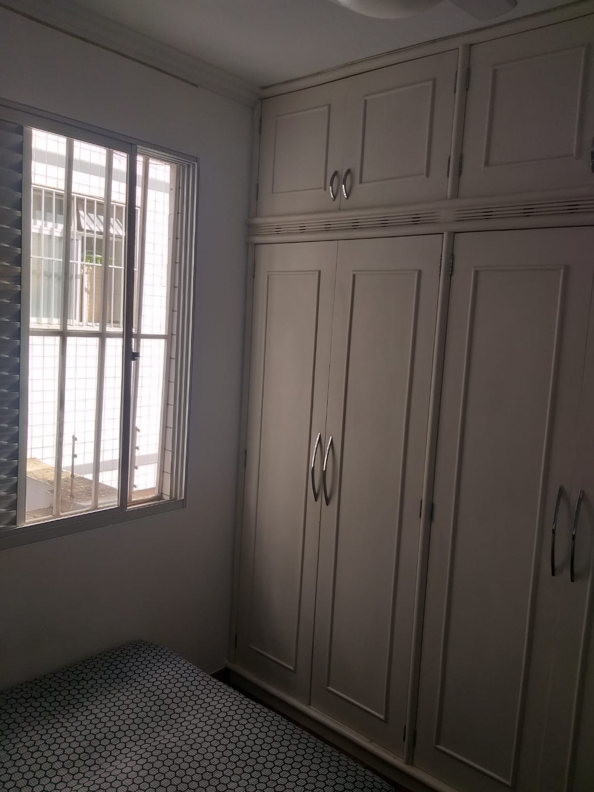 Apartamento à venda com 4 quartos, 212m² - Foto 6