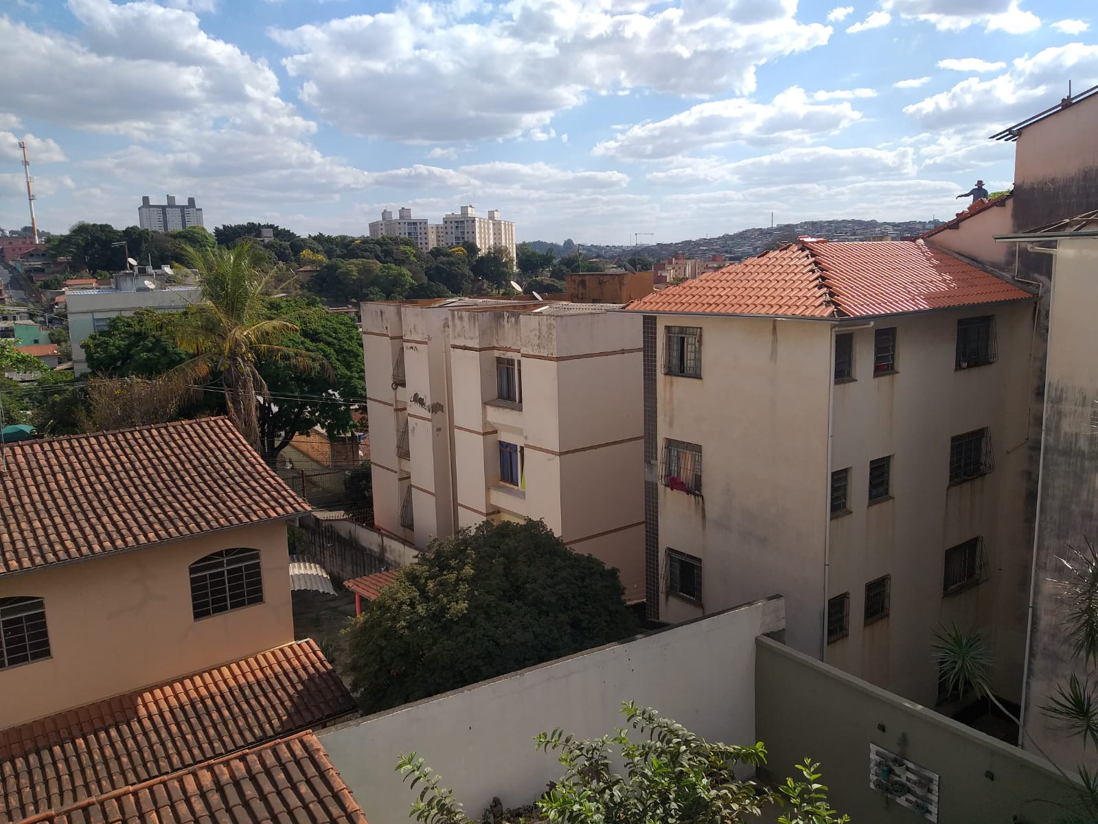 Casa à venda com 6 quartos, 325m² - Foto 14