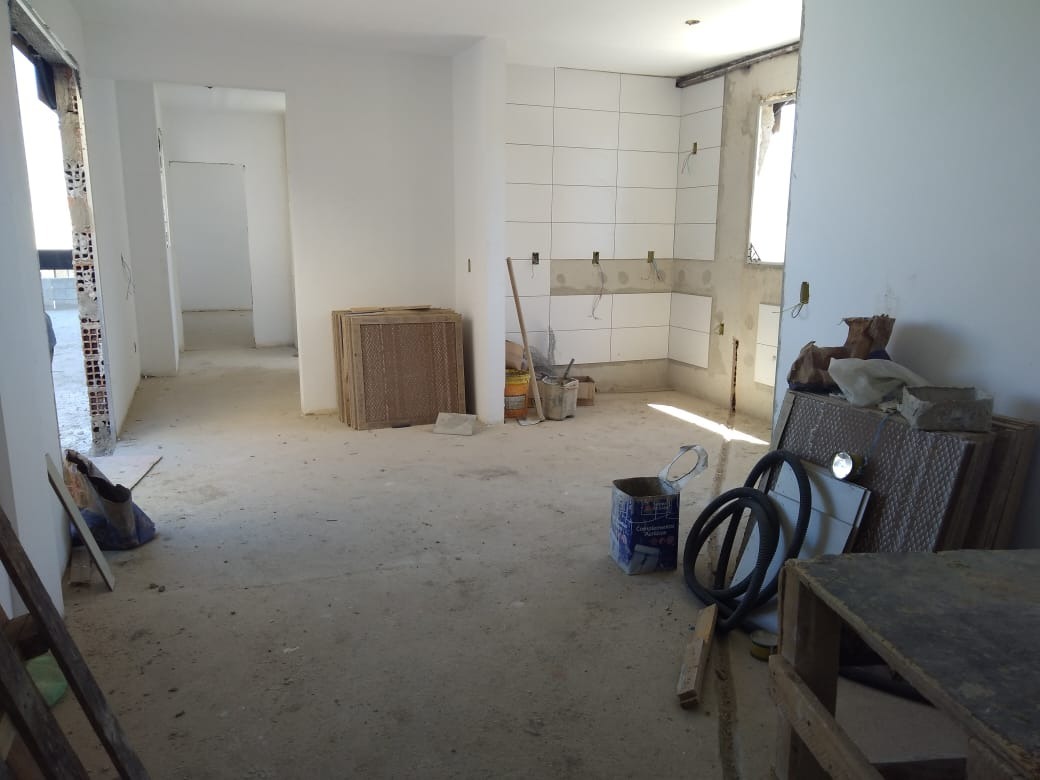 Apartamento à venda com 2 quartos, 70m² - Foto 18