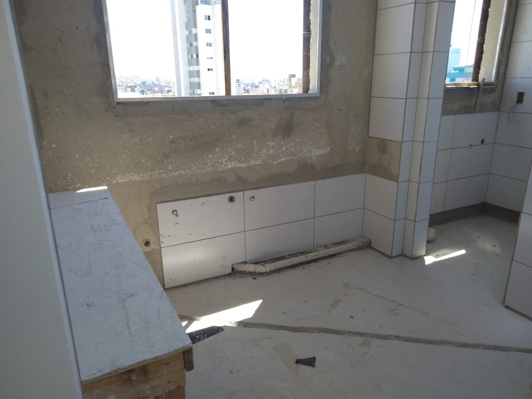 Apartamento à venda com 2 quartos, 70m² - Foto 21