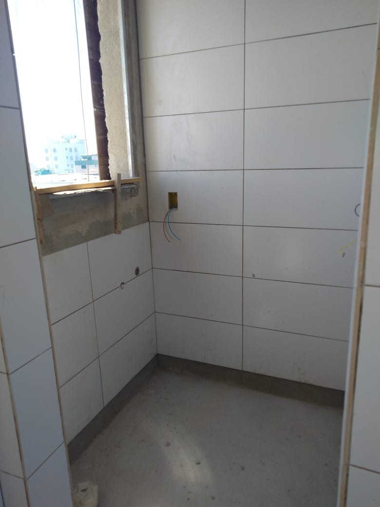 Apartamento à venda com 2 quartos, 70m² - Foto 12