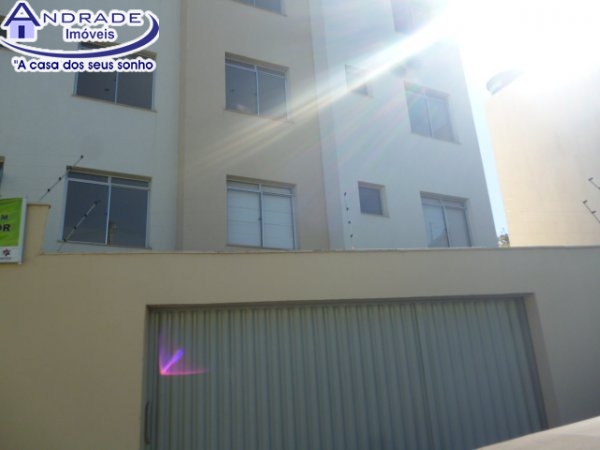 Apartamento à venda com 2 quartos, 60m² - Foto 2