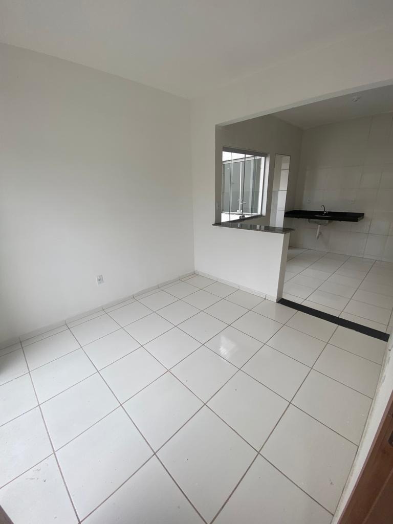 Apartamento à venda com 2 quartos, 80m² - Foto 3