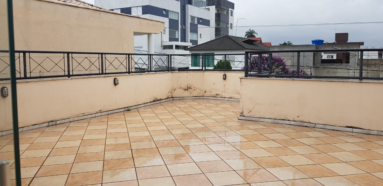 Casa à venda com 4 quartos, 400m² - Foto 14