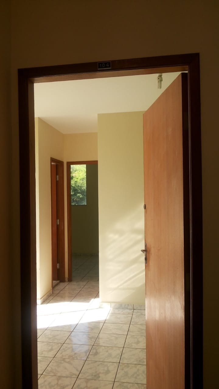 Apartamento à venda com 2 quartos, 45m² - Foto 3