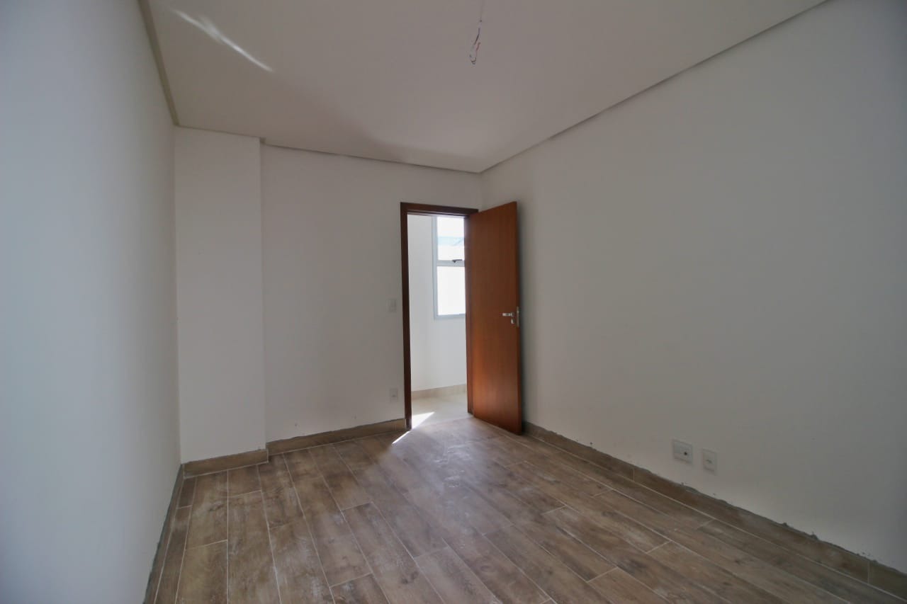 Apartamento à venda com 1 quarto, 99m² - Foto 4