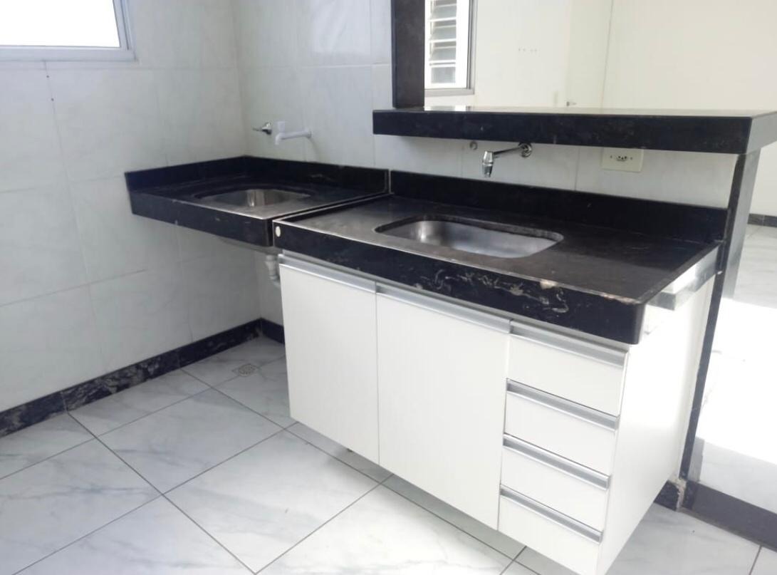 Apartamento à venda com 2 quartos, 45m² - Foto 12