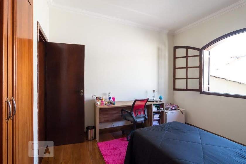 Casa à venda com 4 quartos, 360m² - Foto 25