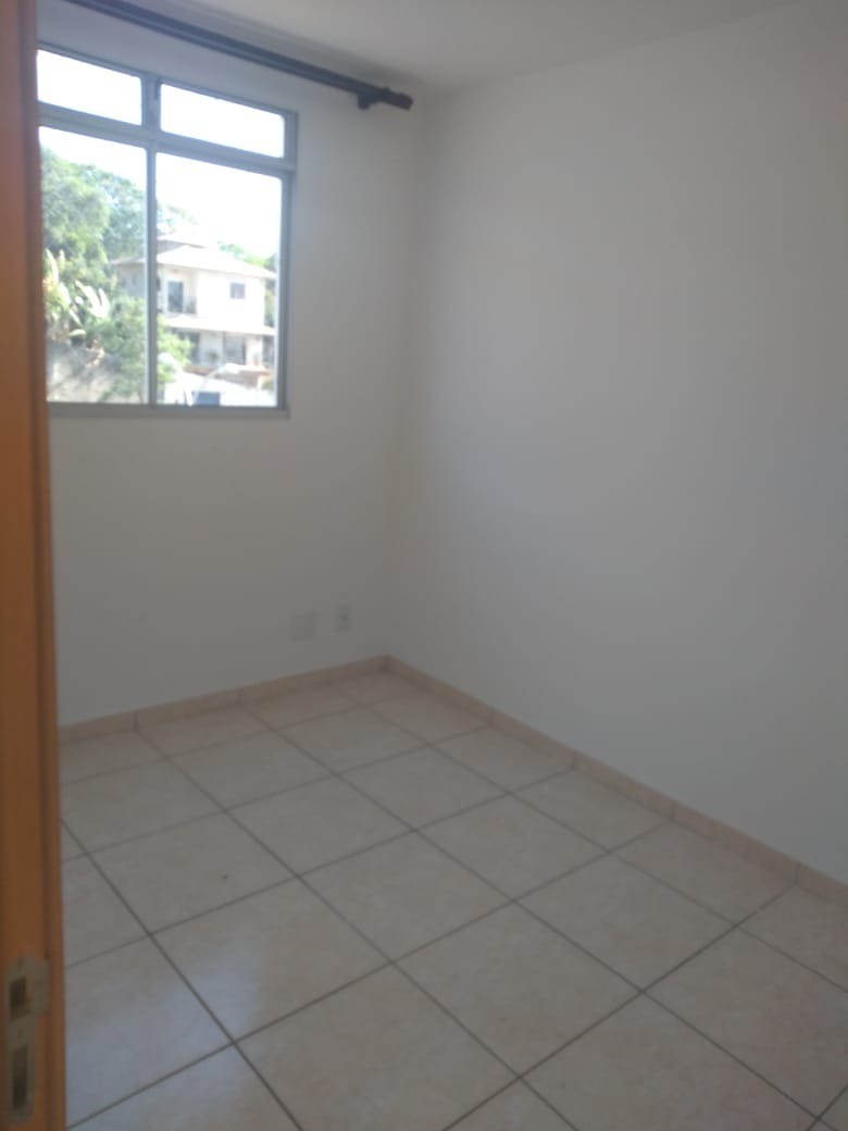 Apartamento à venda com 2 quartos, 48m² - Foto 3