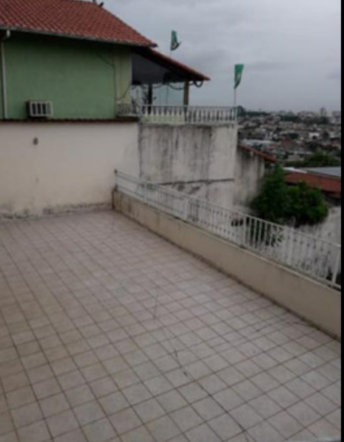 Casa à venda com 4 quartos, 360m² - Foto 15