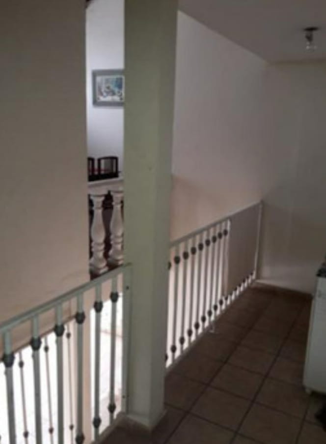 Casa à venda com 4 quartos, 360m² - Foto 23