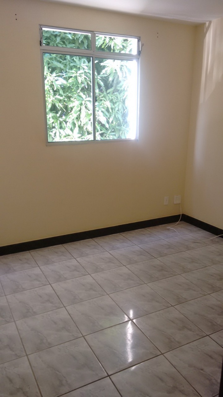 Apartamento à venda com 2 quartos, 48m² - Foto 3