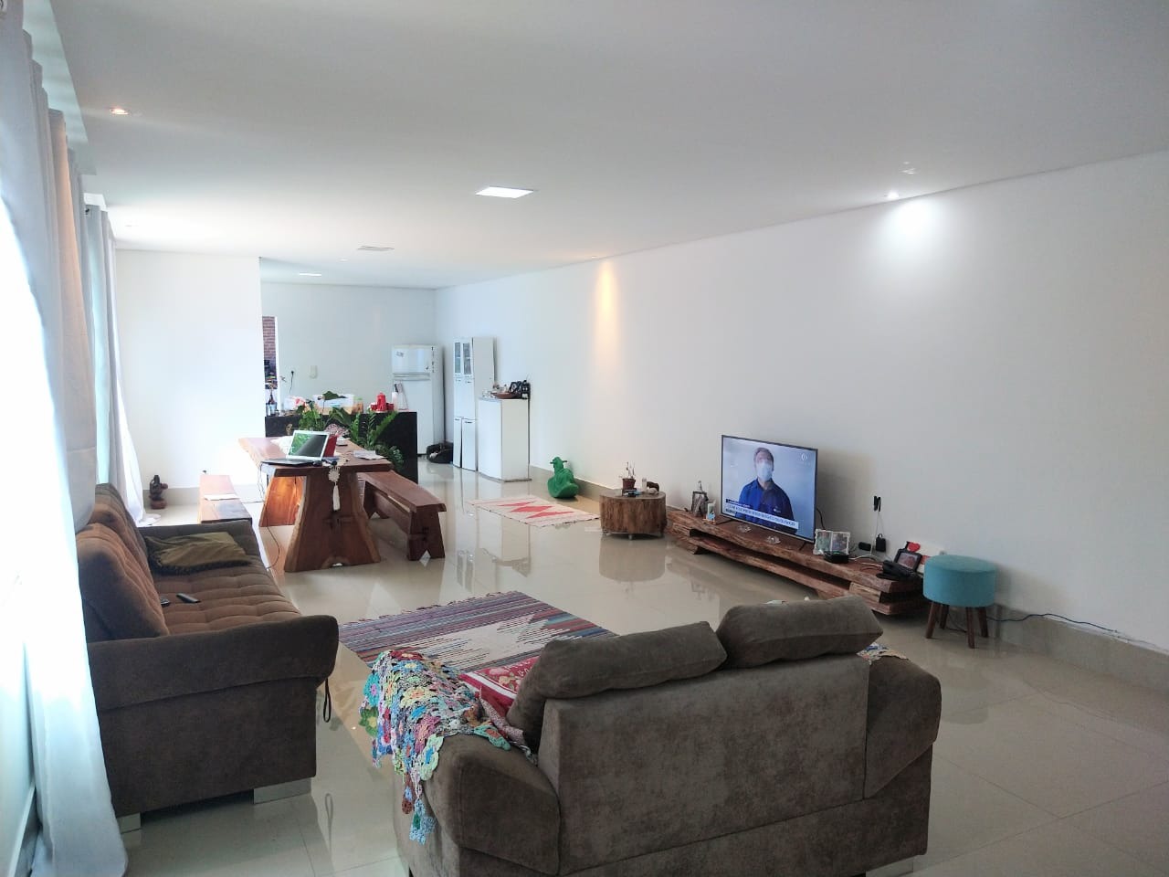 Casa à venda com 3 quartos, 219m² - Foto 8