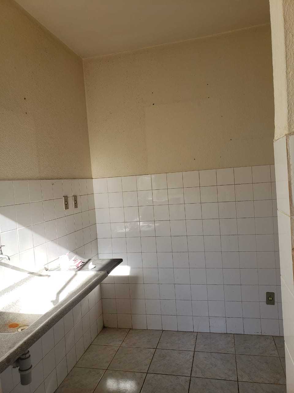 Apartamento à venda com 2 quartos, 42m² - Foto 3