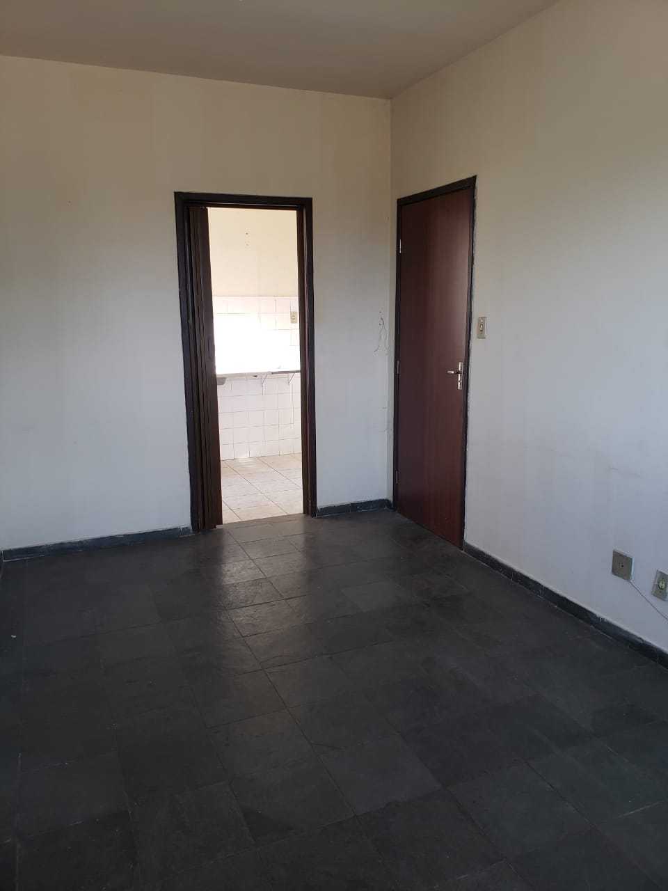 Apartamento à venda com 2 quartos, 42m² - Foto 7