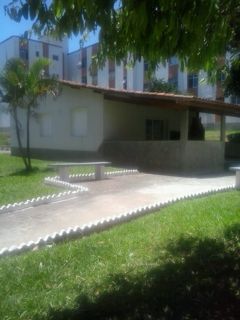 Apartamento à venda com 2 quartos, 50m² - Foto 4