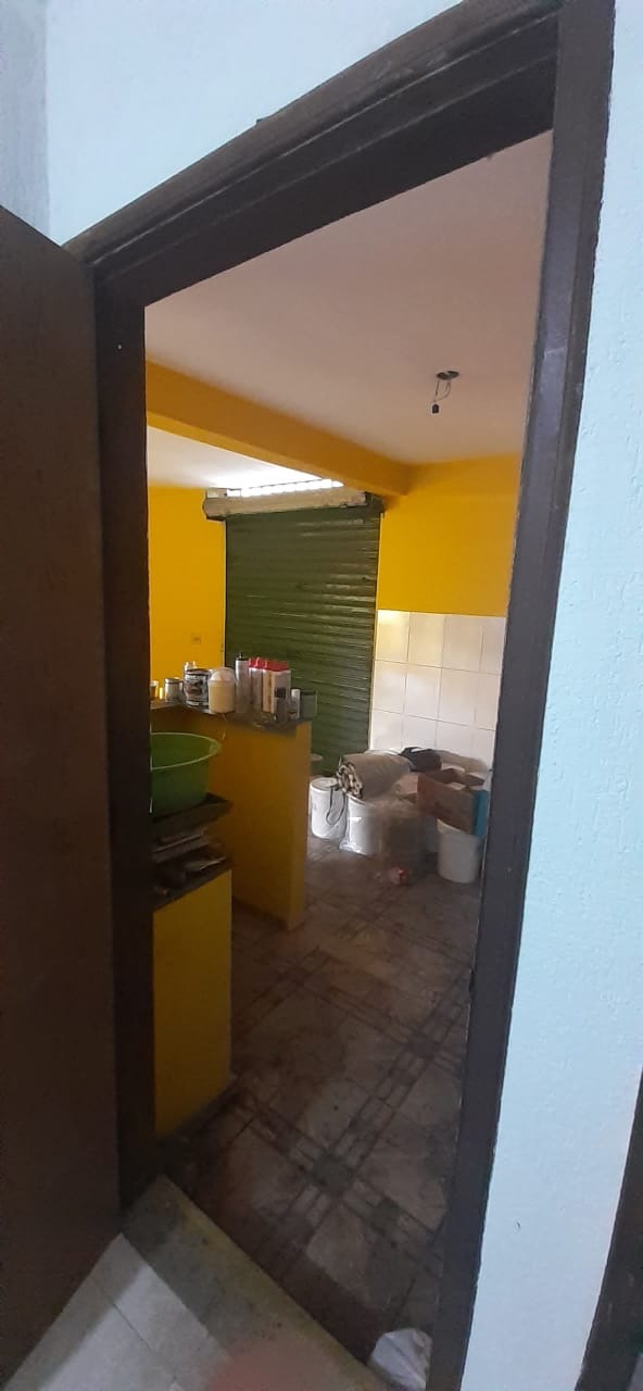 Casa à venda com 3 quartos, 120m² - Foto 2