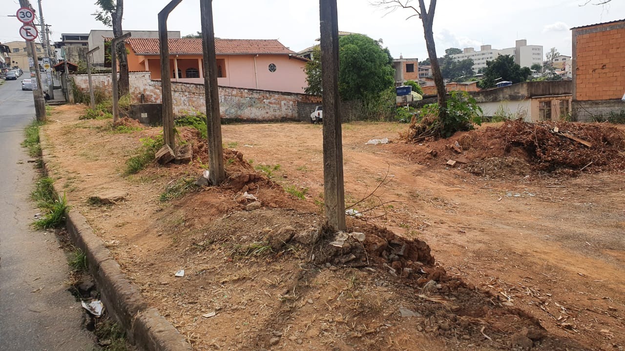 Terreno à venda, 900m² - Foto 2