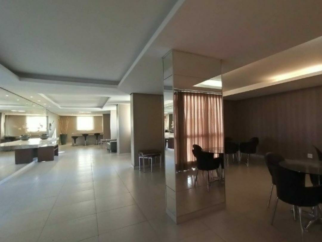 Apartamento à venda com 3 quartos, 91m² - Foto 2