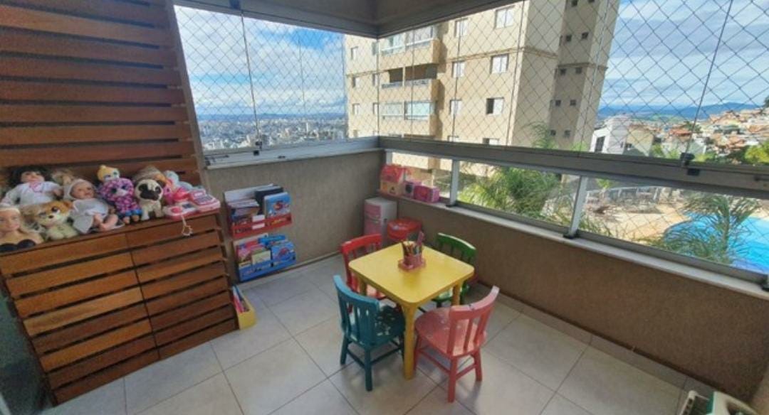 Apartamento à venda com 3 quartos, 91m² - Foto 12