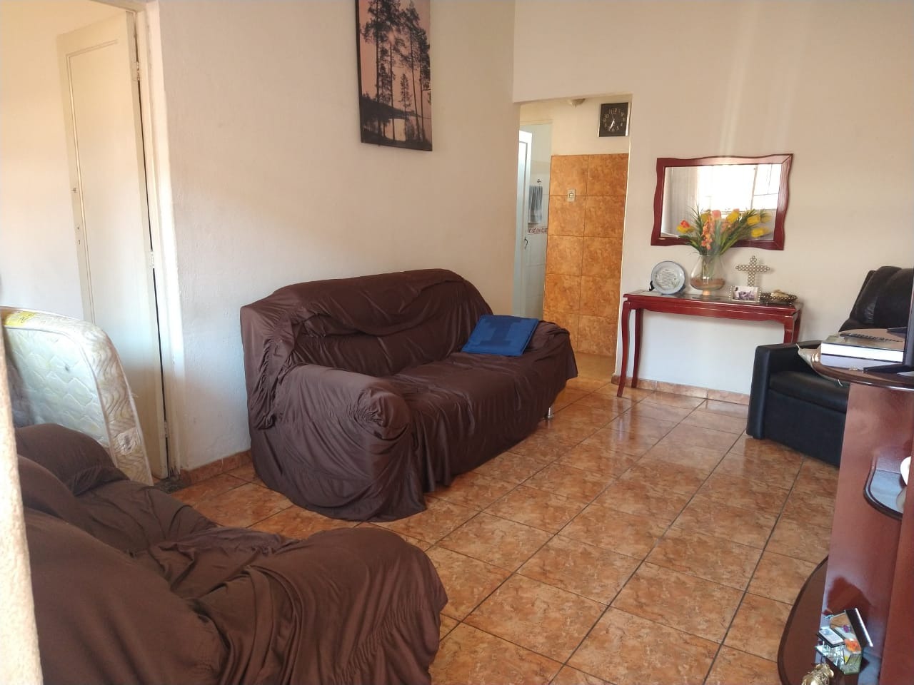 Casa à venda com 3 quartos, 250m² - Foto 2