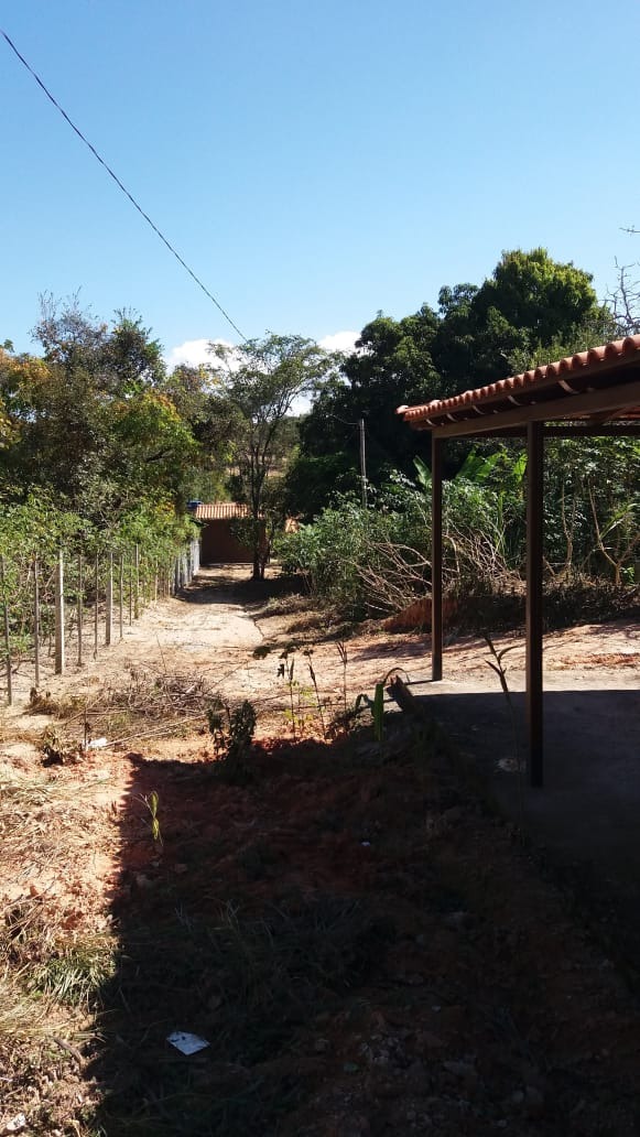 Chácara à venda com 1 quarto, 120m² - Foto 4