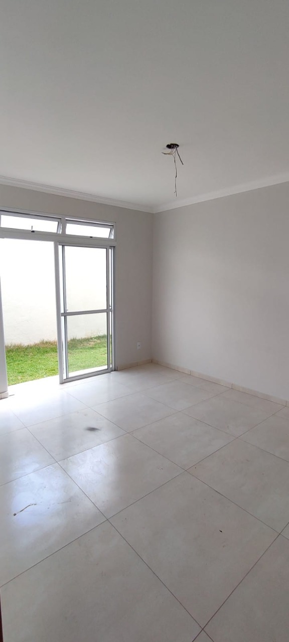 Apartamento à venda com 2 quartos, 136m² - Foto 2