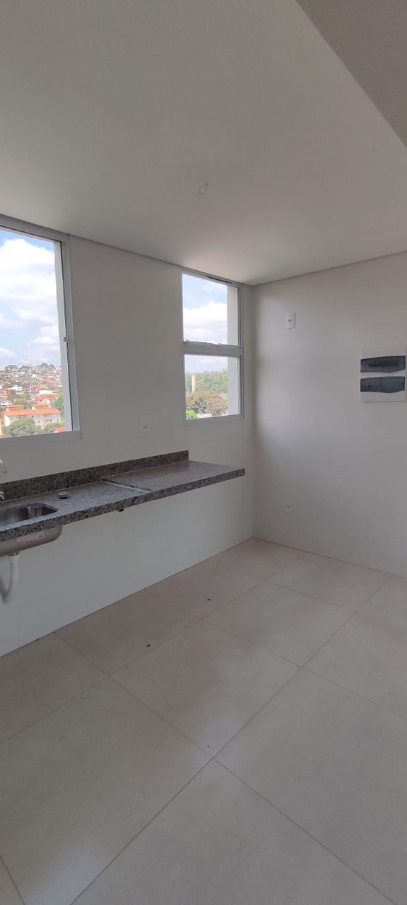 Apartamento à venda com 2 quartos, 136m² - Foto 4