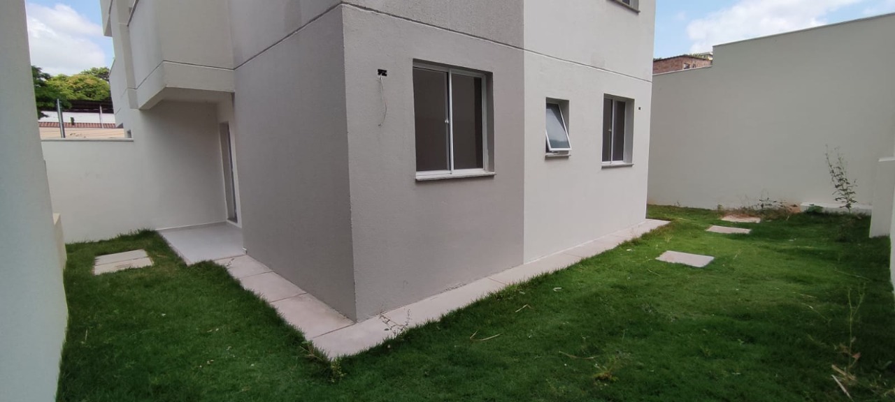 Apartamento à venda com 2 quartos, 136m² - Foto 1