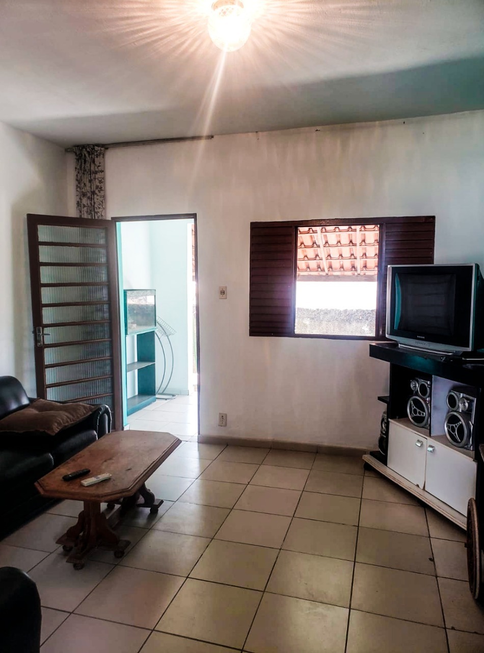 Casa à venda com 4 quartos, 360m² - Foto 12