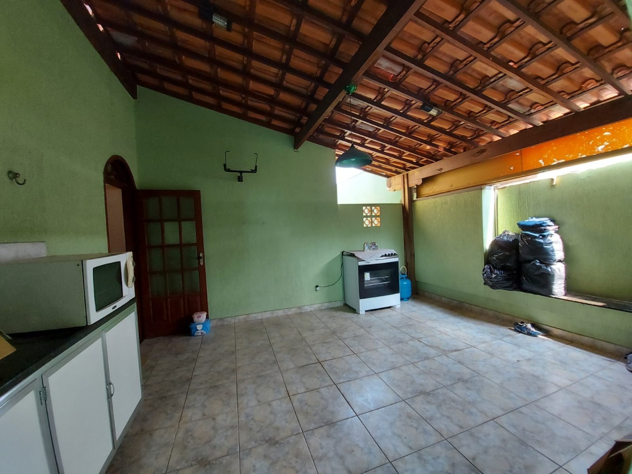 Casa à venda com 5 quartos, 180m² - Foto 18