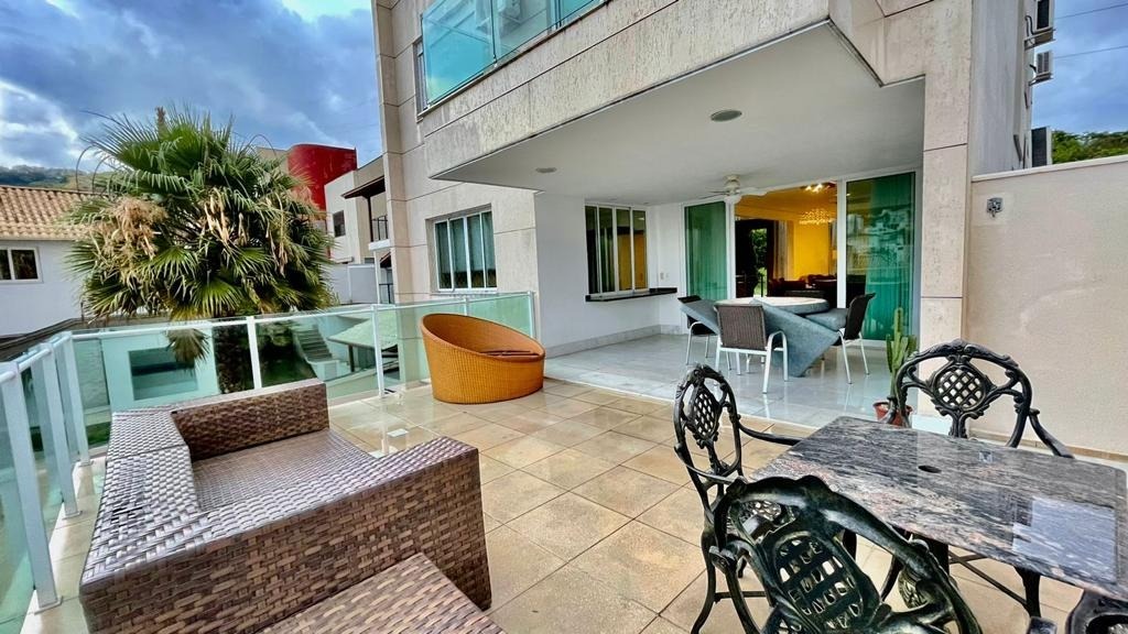 Casa de Condomínio à venda com 4 quartos, 380m² - Foto 13