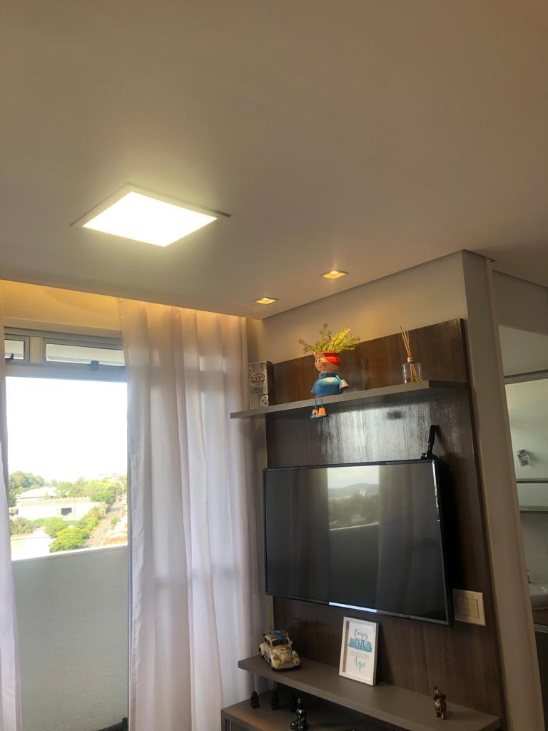 Apartamento à venda com 2 quartos, 70m² - Foto 5