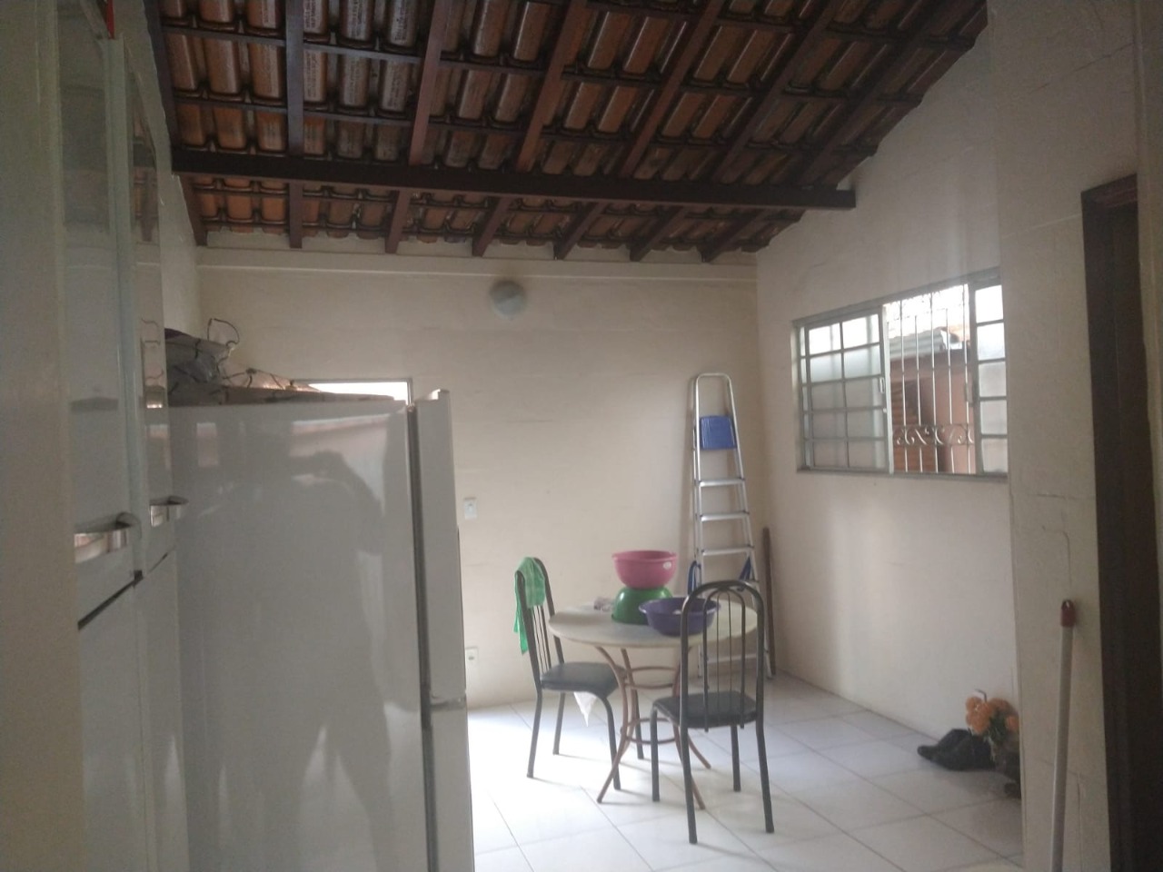 Casa à venda com 4 quartos, 240m² - Foto 6