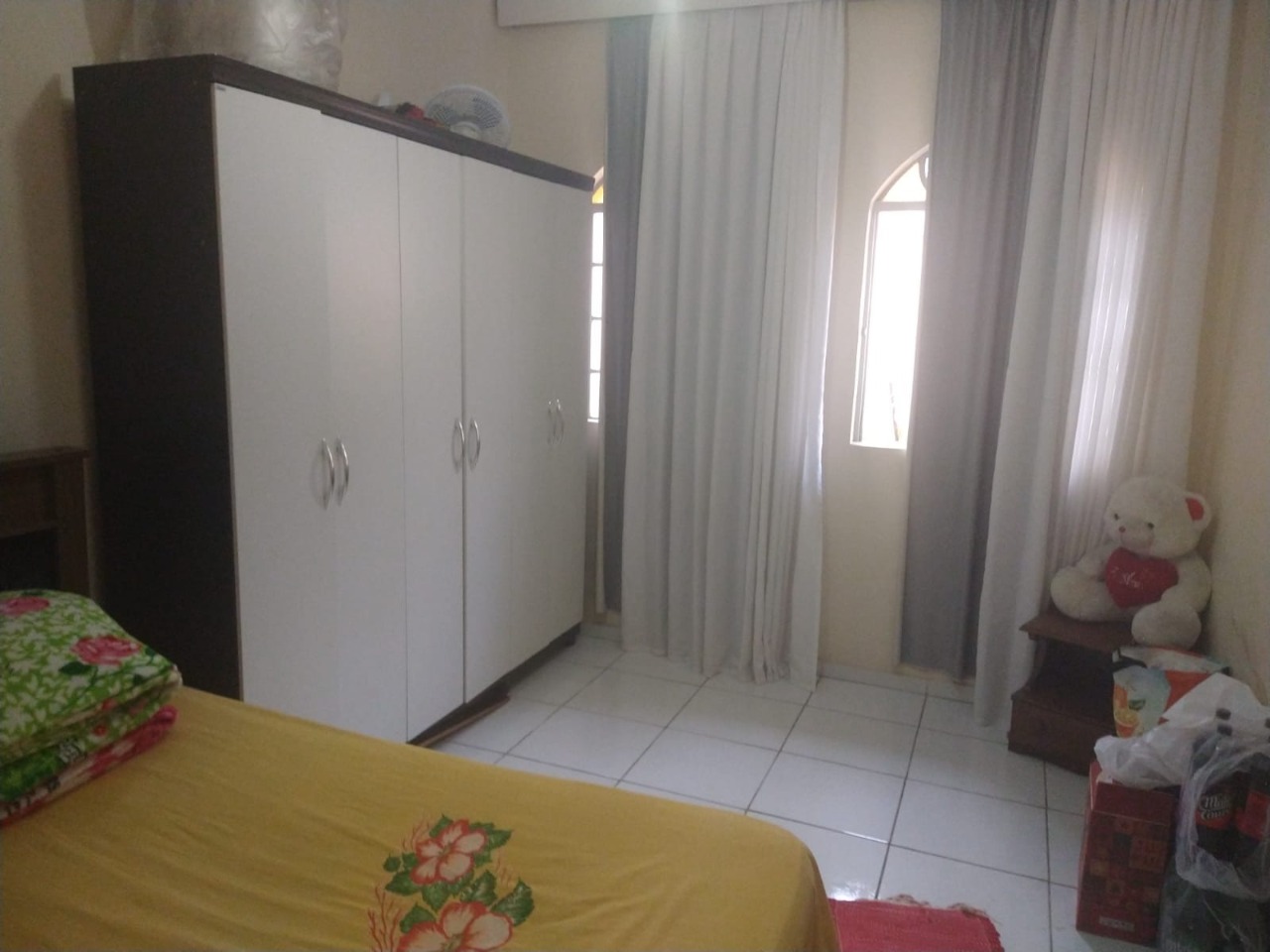 Casa à venda com 4 quartos, 240m² - Foto 10