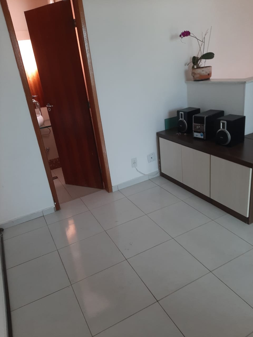 Apartamento à venda com 2 quartos, 80m² - Foto 18