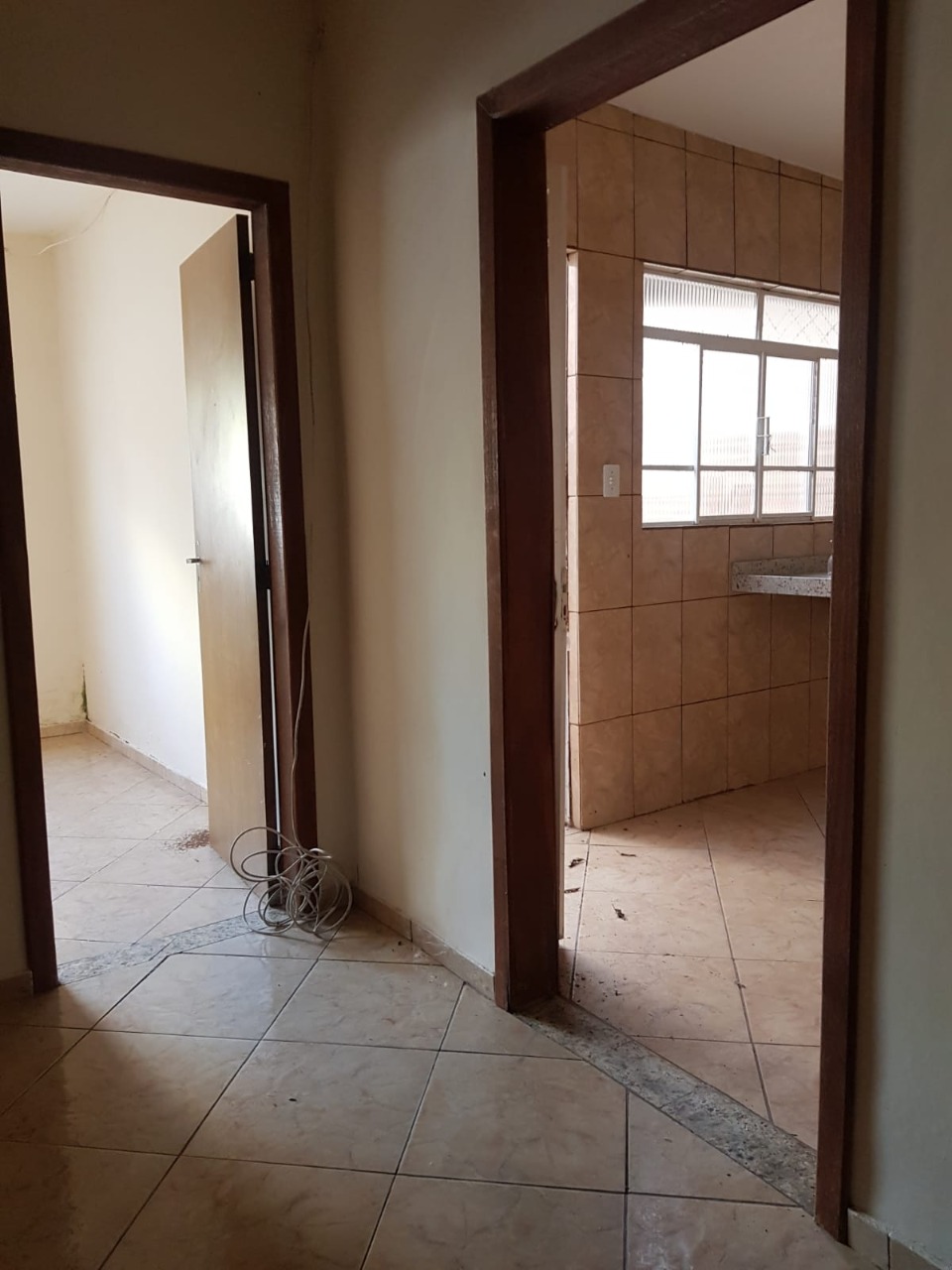 Casa à venda com 2 quartos, 180m² - Foto 12