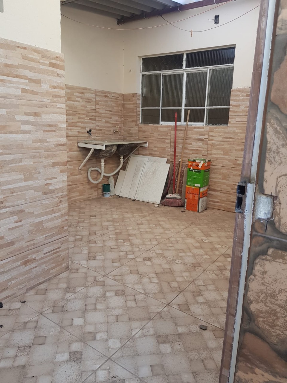 Casa à venda com 2 quartos, 180m² - Foto 5